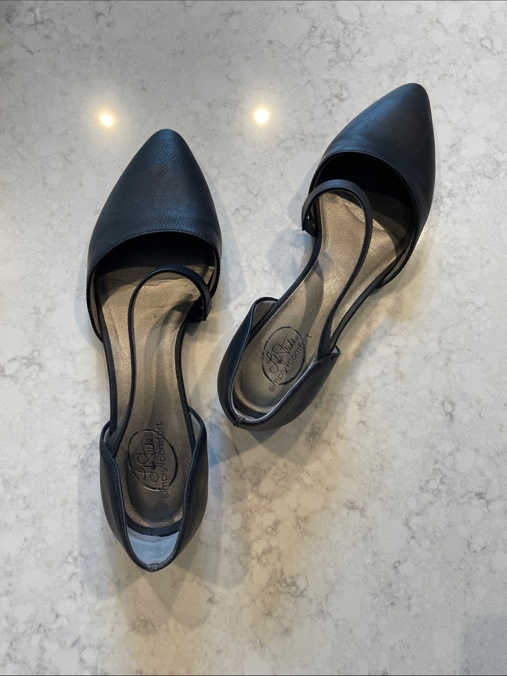 Life Stride Black Flat